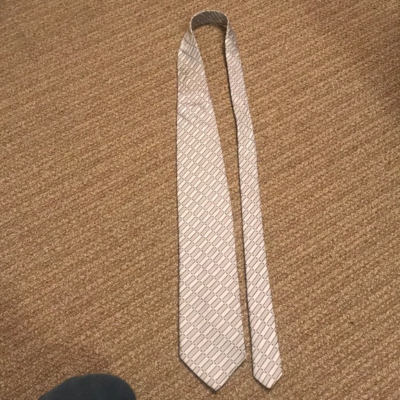 Ike Behar Silver patterned tie Handmade in USA - Picture 4 of 5